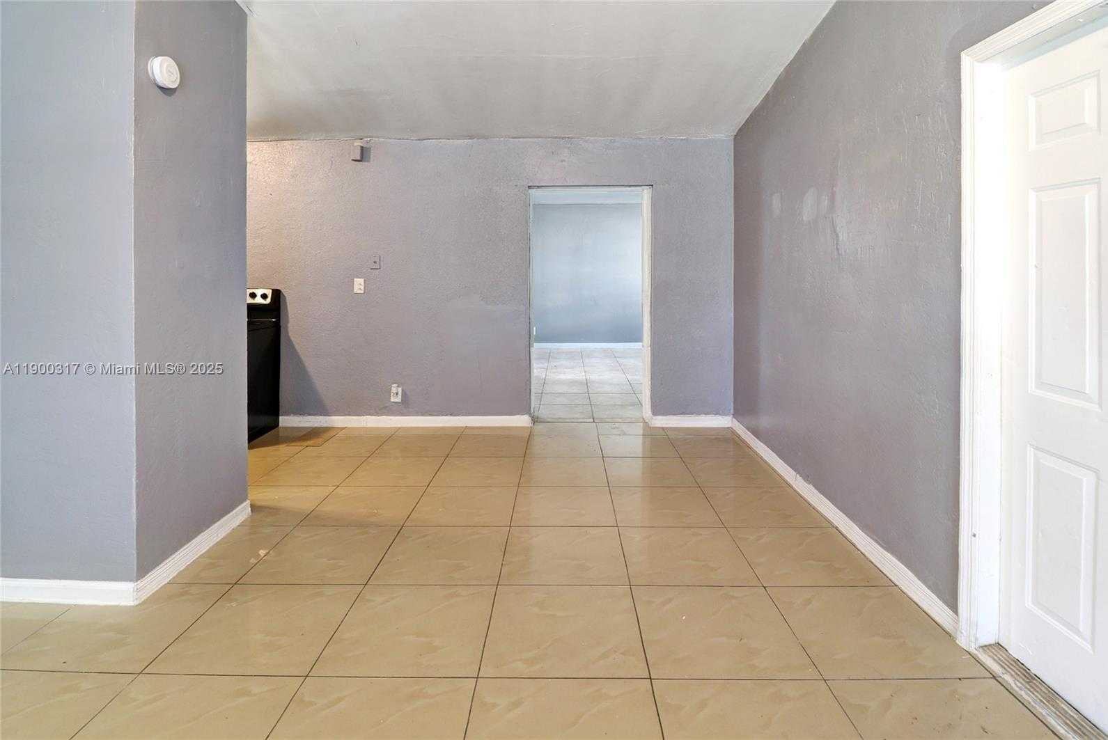 Small Image of 1807 NORTH WEST 15TH AVE, Fort Lauderdale Number 7