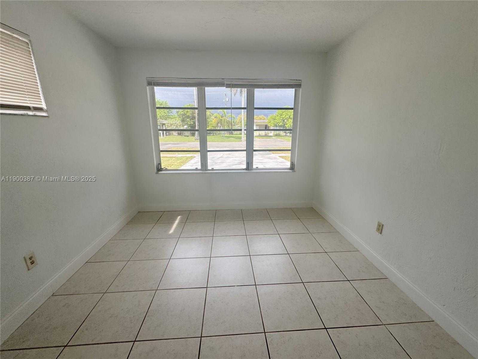 Small Image of 14730 SOUTH WEST 296TH ST, Homestead Number 11