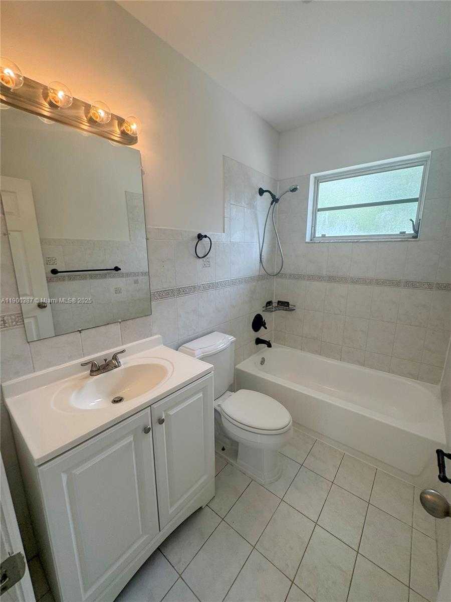 Small Image of 14730 SOUTH WEST 296TH ST, Homestead Number 19