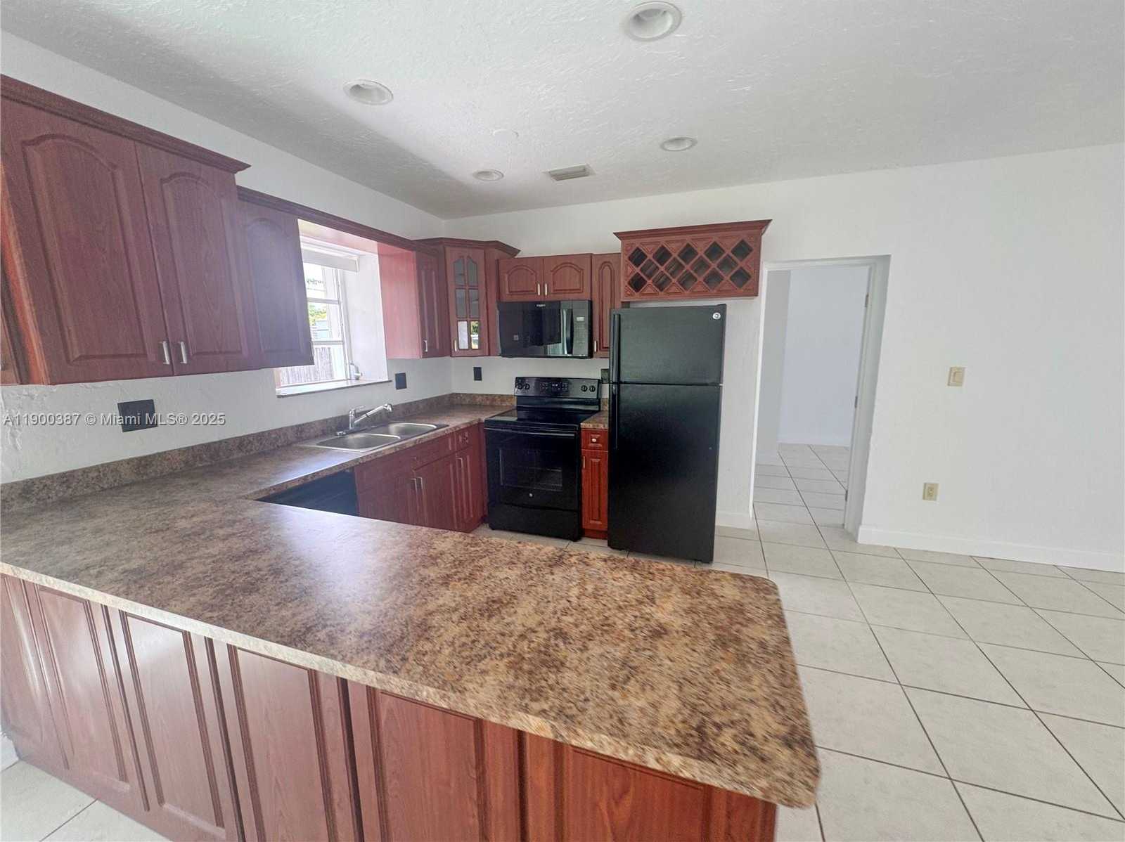 Small Image of 14730 SOUTH WEST 296TH ST, Homestead Number 9
