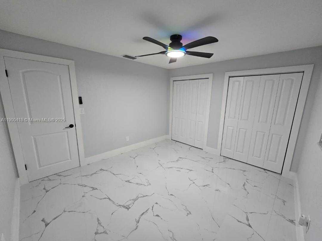 Small Image of 20925 SOUTH WEST 248TH ST, Homestead Number 14