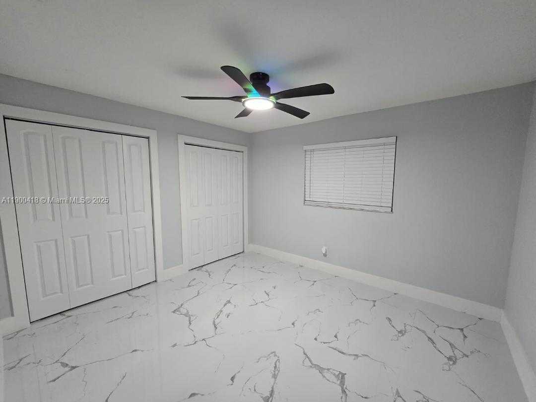 Small Image of 20925 SOUTH WEST 248TH ST, Homestead Number 15