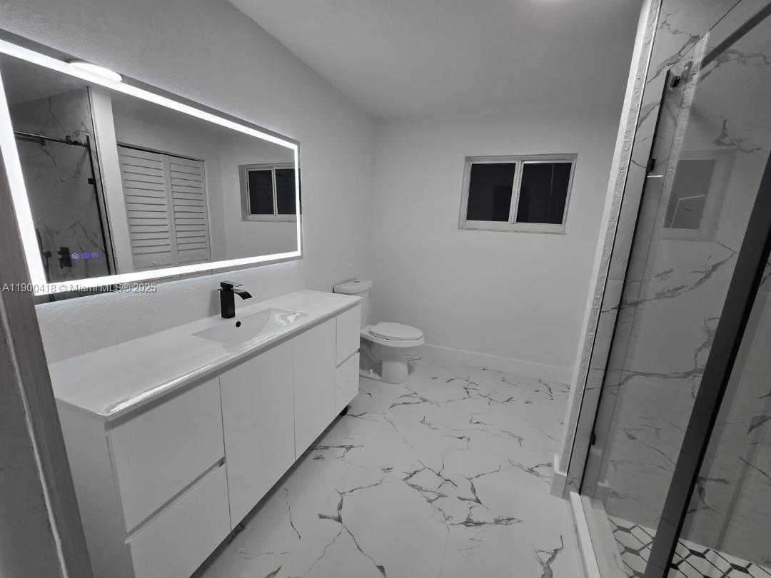 Small Image of 20925 SOUTH WEST 248TH ST, Homestead Number 23
