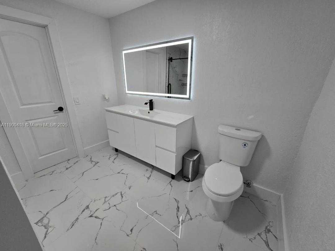Small Image of 20925 SOUTH WEST 248TH ST, Homestead Number 24