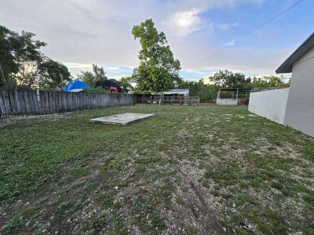 Small Image of 20925 SOUTH WEST 248TH ST, Homestead Number 28