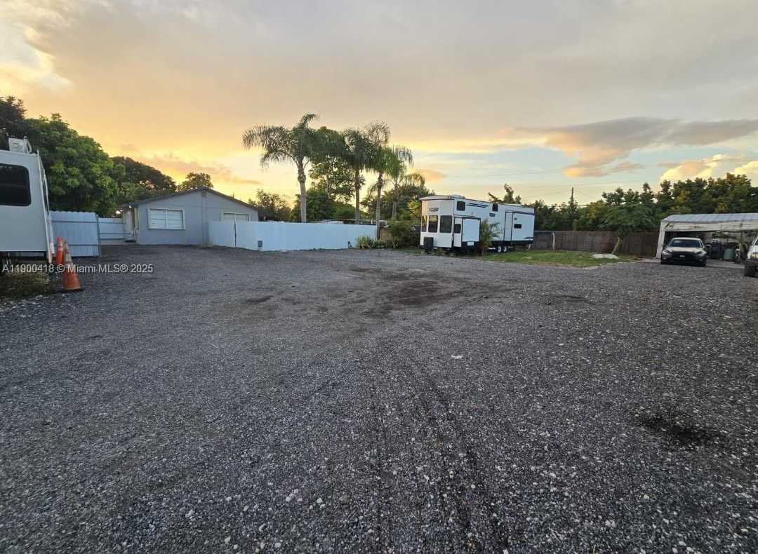 Small Image of 20925 SOUTH WEST 248TH ST, Homestead Number 40