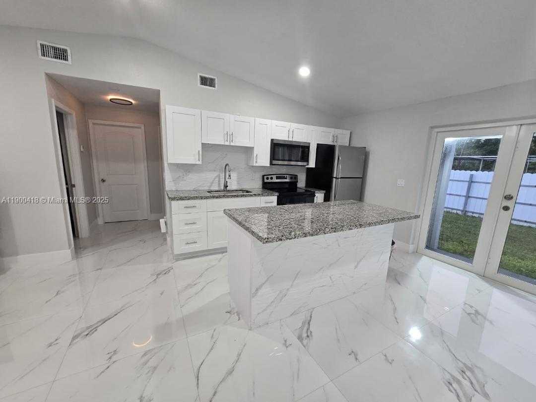 Small Image of 20925 SOUTH WEST 248TH ST, Homestead Number 48