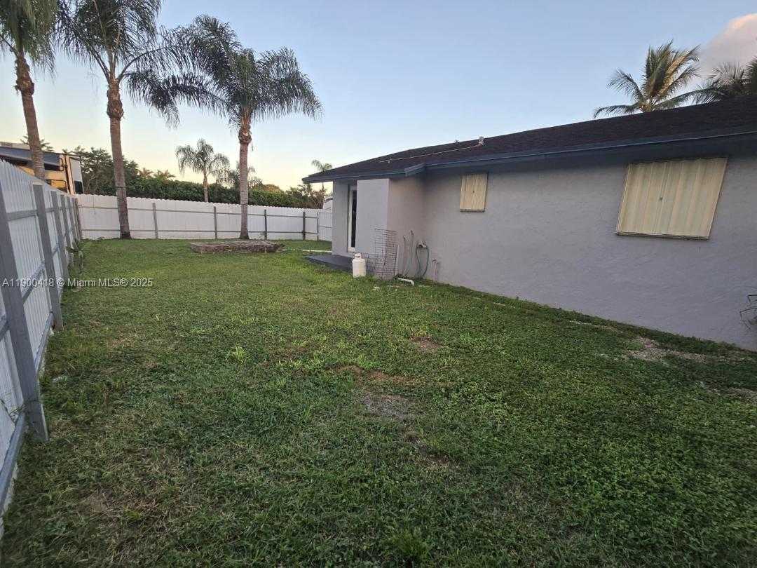 Small Image of 20925 SOUTH WEST 248TH ST, Homestead Number 55