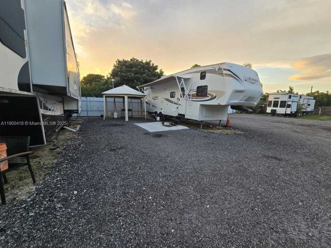 Small Image of 20925 SOUTH WEST 248TH ST, Homestead Number 65