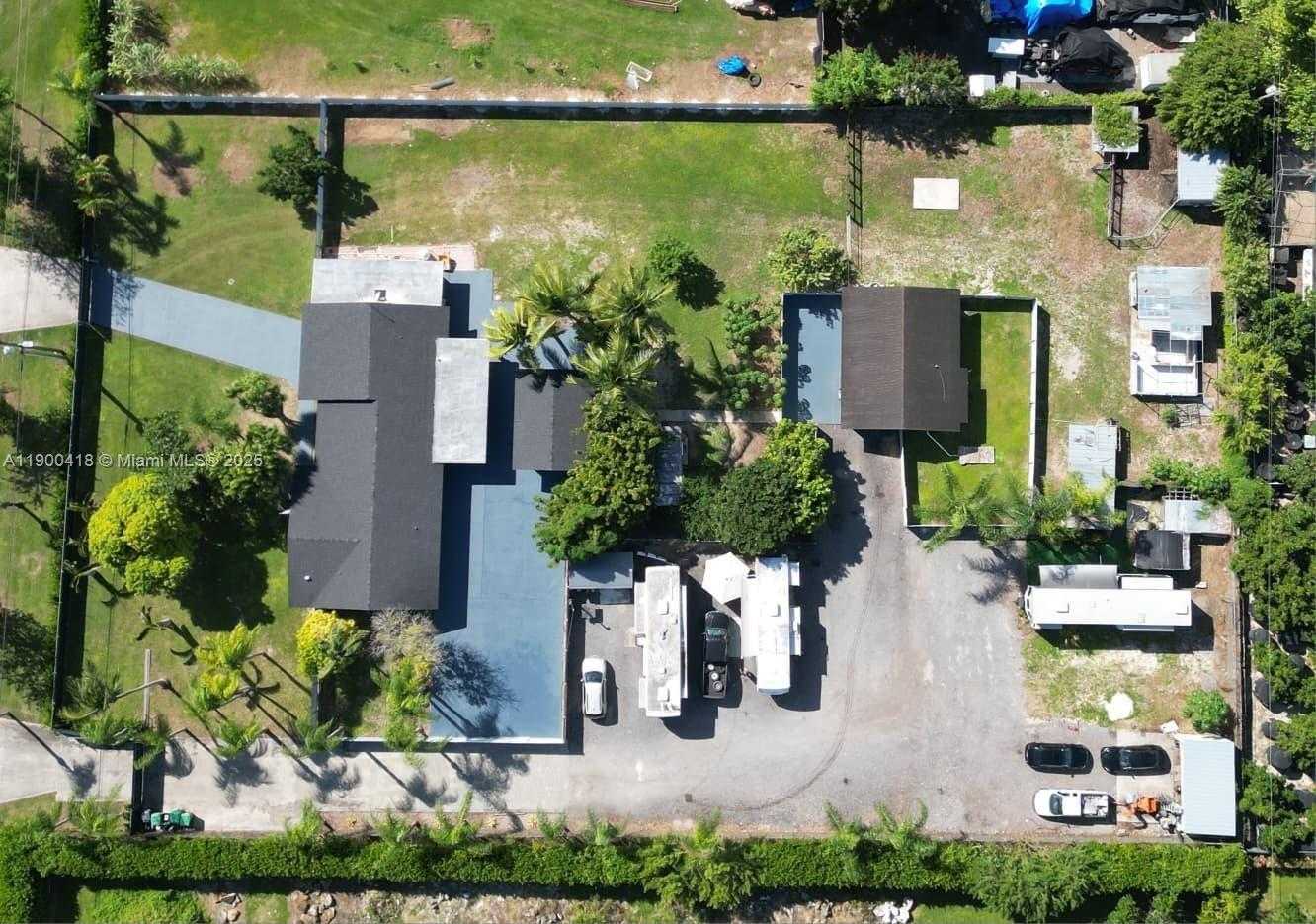 Small Image of 20925 SOUTH WEST 248TH ST, Homestead Number 68