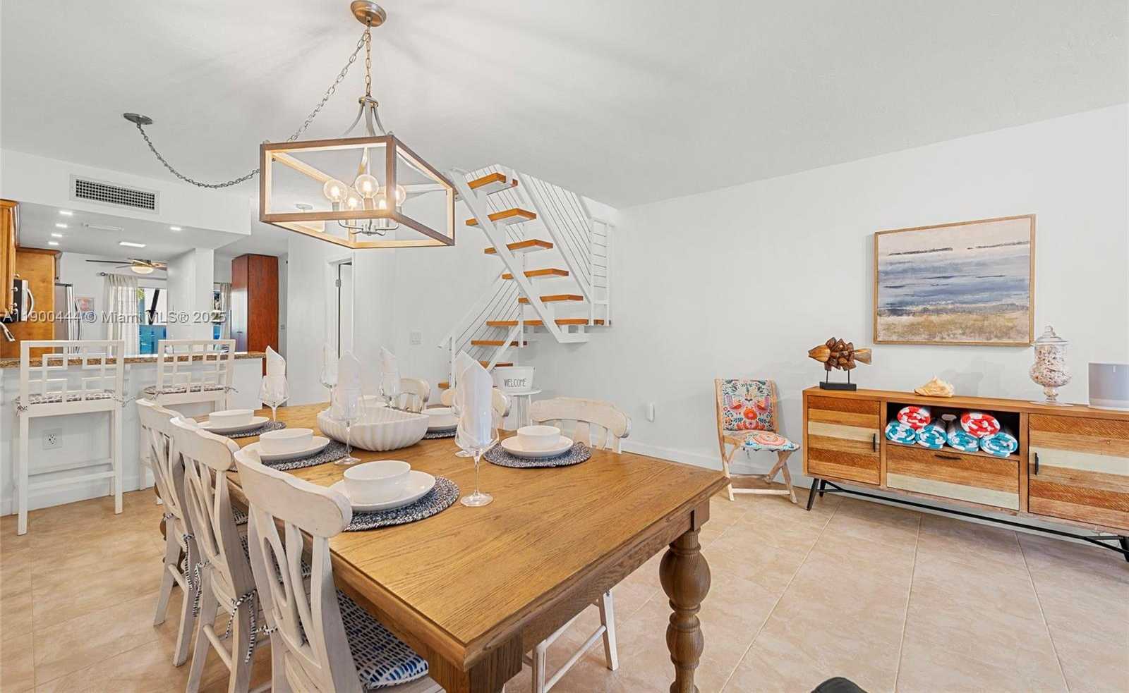 Small Image of 87200 OVERSEAS HWY UNIT S8, Islamorada Number 11