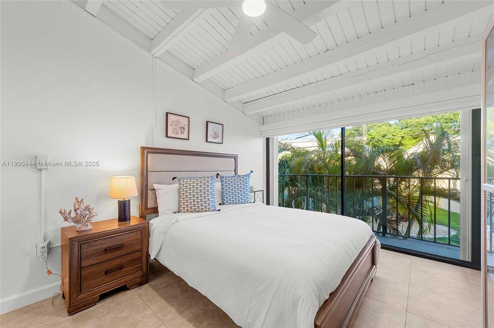 Small Image of 87200 OVERSEAS HWY UNIT S8, Islamorada Number 19