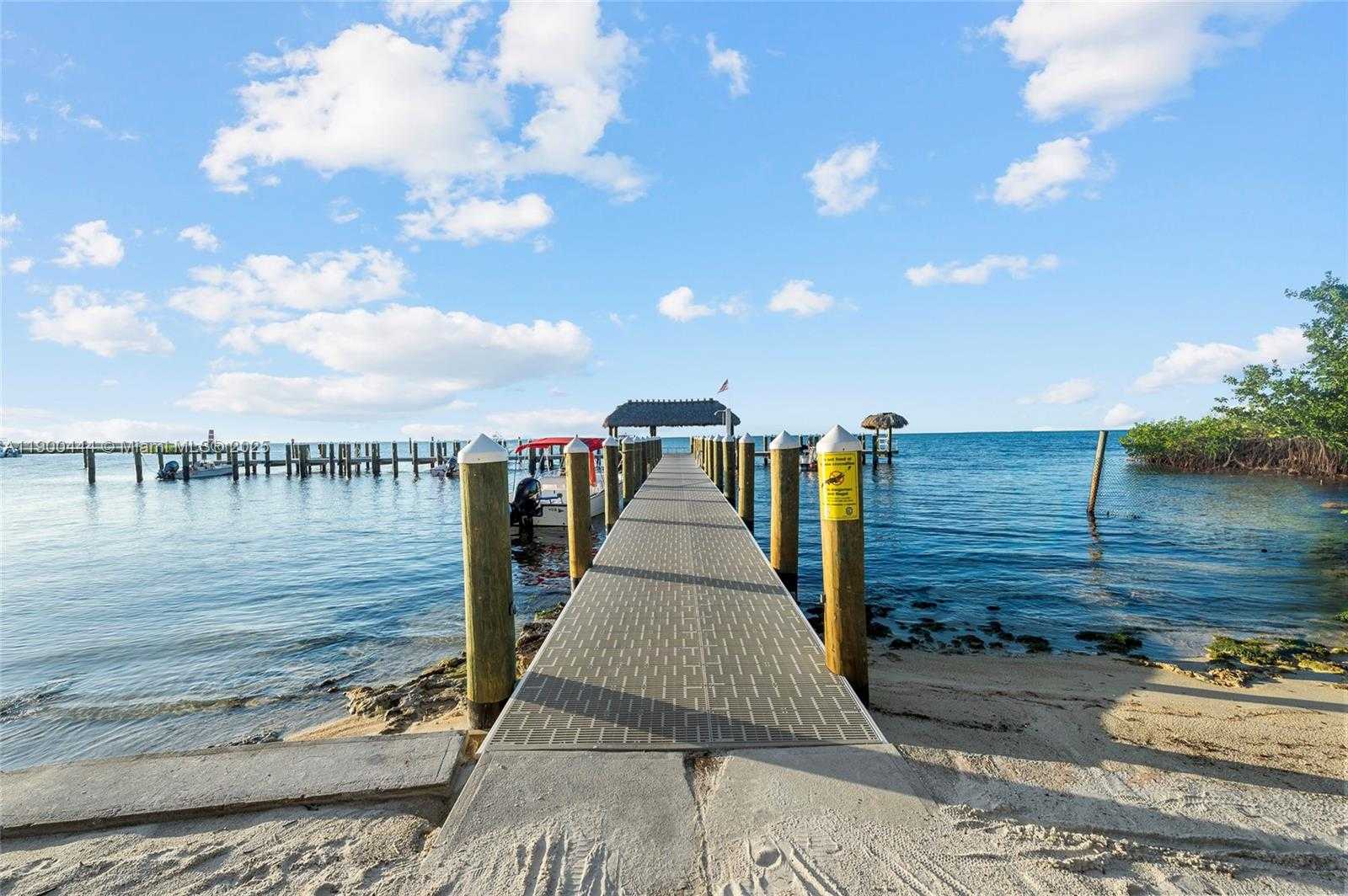 Small Image of 87200 OVERSEAS HWY UNIT S8, Islamorada Number 25