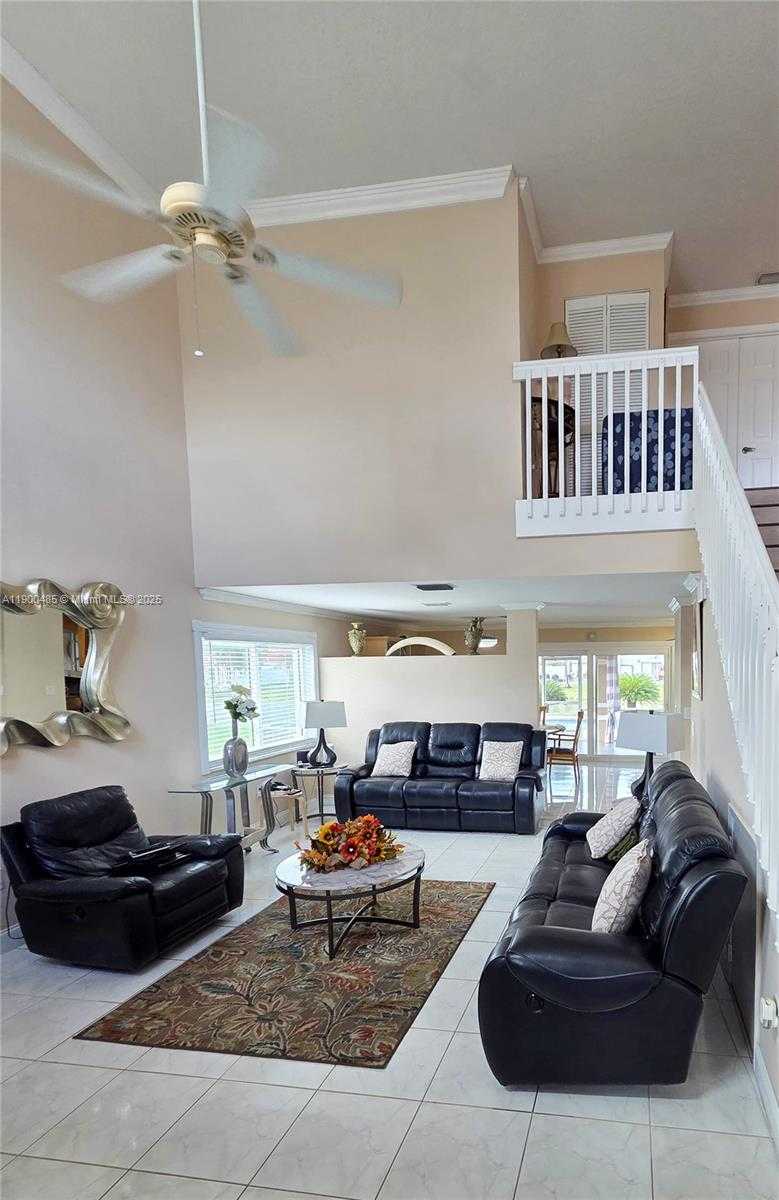 Small Image of 13431 NORTH WEST 5TH PL, Plantation Number 15