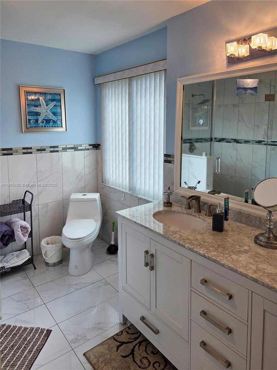 Small Image of 13431 NORTH WEST 5TH PL, Plantation Number 21