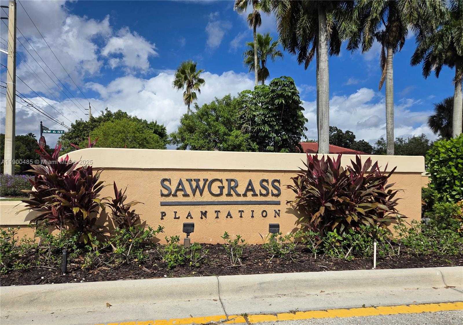 Small Image of 13431 NORTH WEST 5TH PL, Plantation Number 25