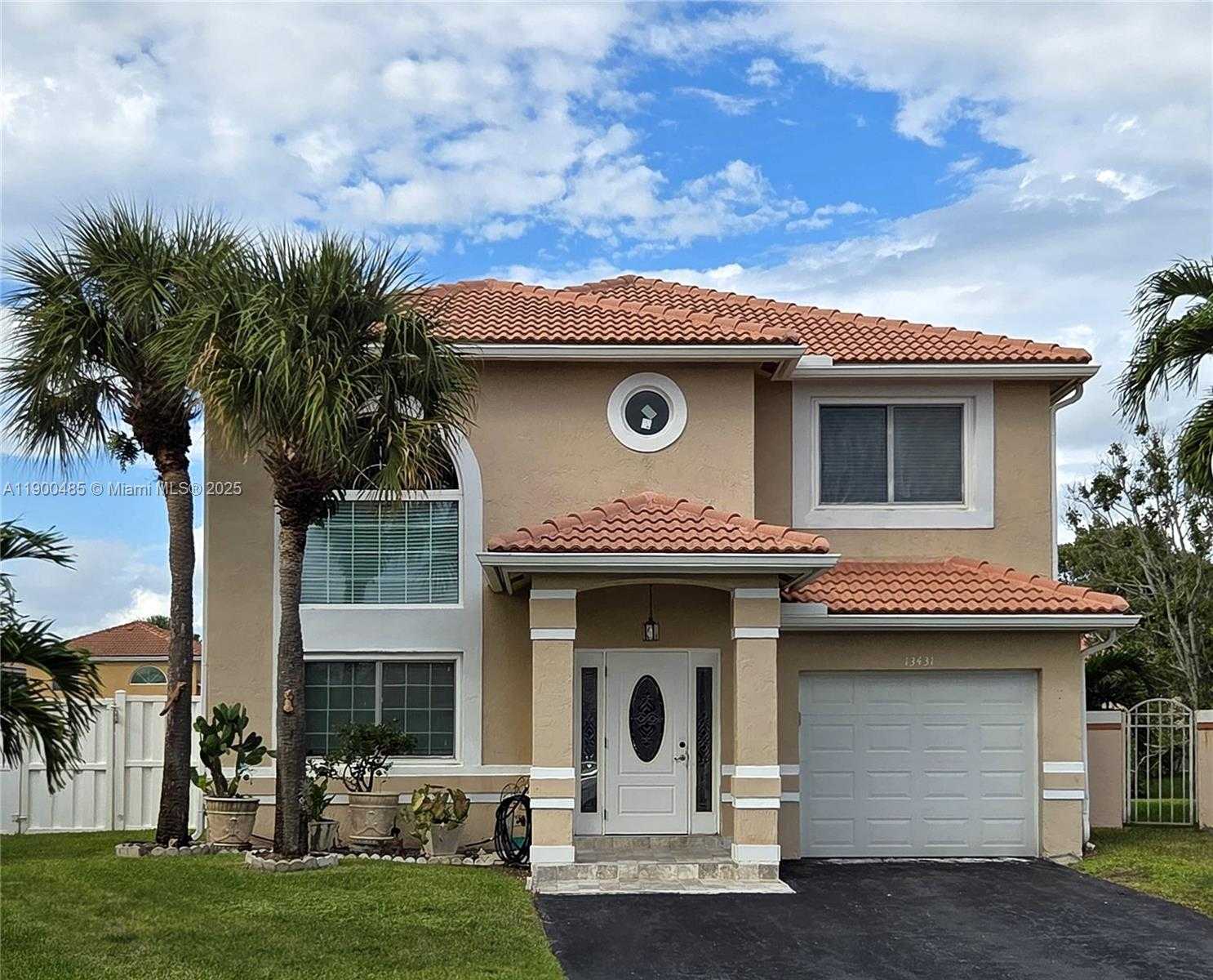 Small Image of 13431 NORTH WEST 5TH PL, Plantation Number 5
