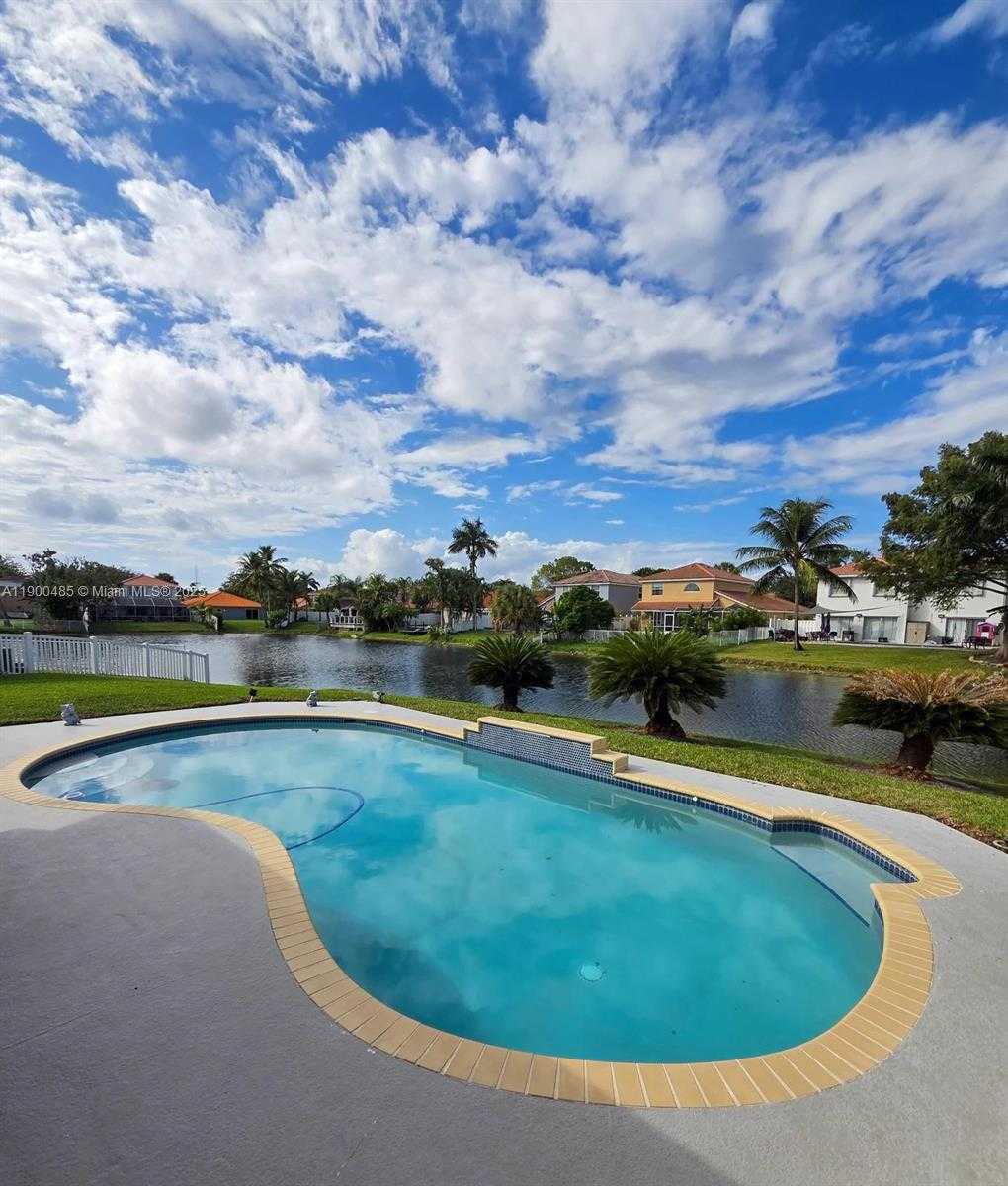 Small Image of 13431 NORTH WEST 5TH PL, Plantation Number 6
