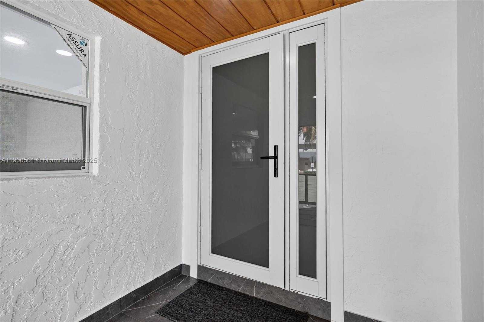 Small Image of 3830 NORTH EAST 171ST ST, North Miami Beach Number 16