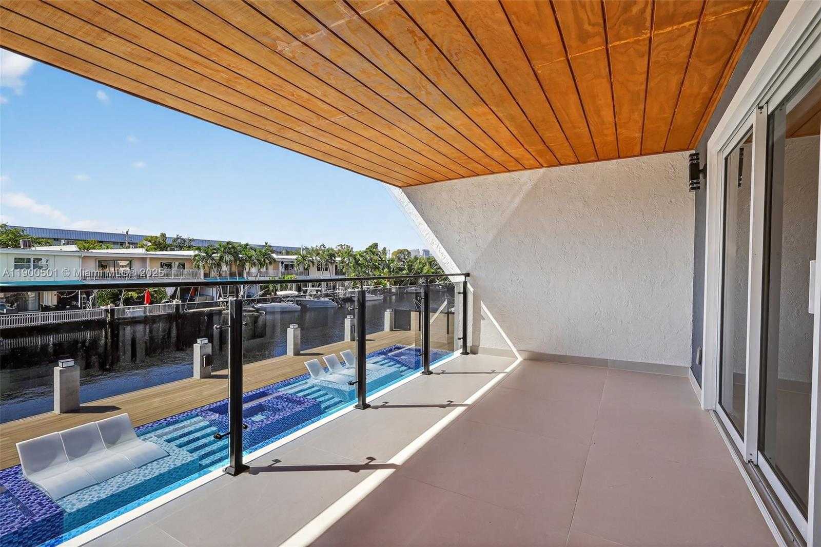 Small Image of 3830 NORTH EAST 171ST ST, North Miami Beach Number 42