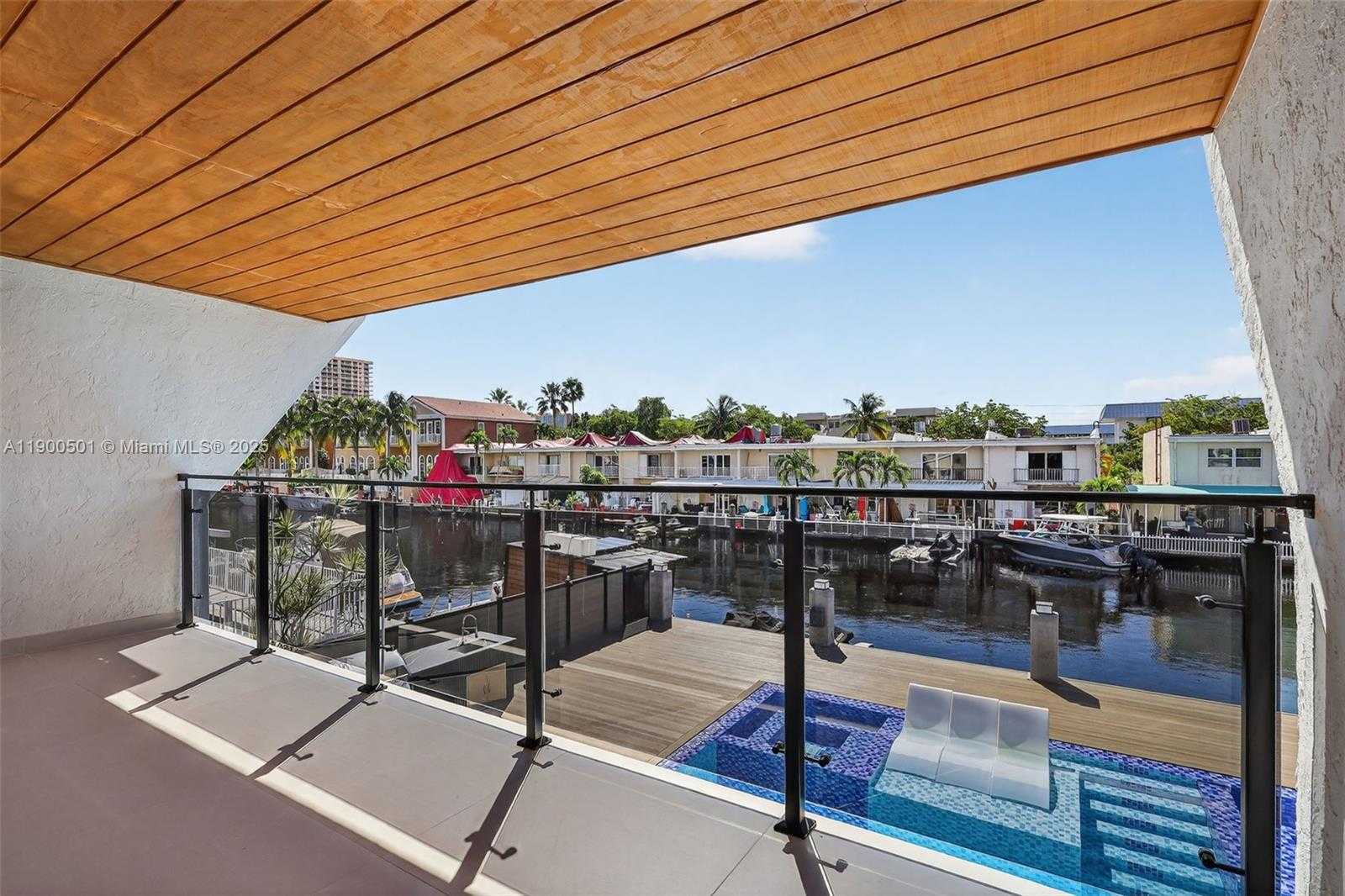 Small Image of 3830 NORTH EAST 171ST ST, North Miami Beach Number 43