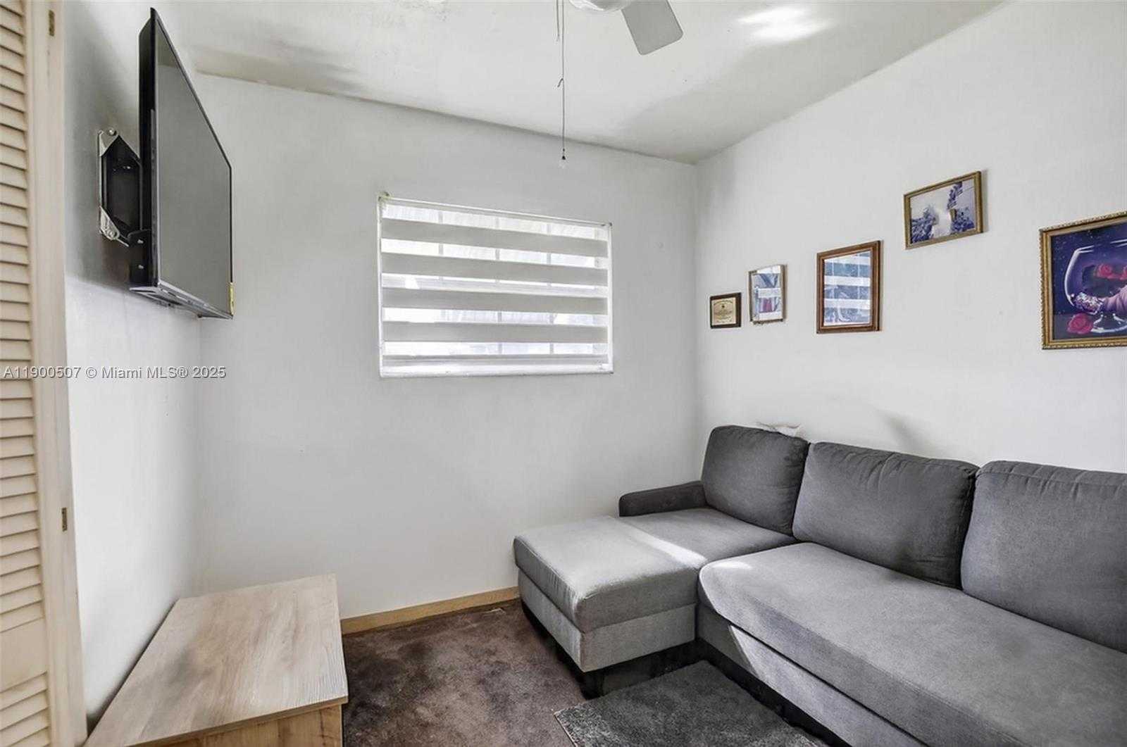 Small Image of 18835 NORTH WEST 44TH CT, Miami Gardens Number 13