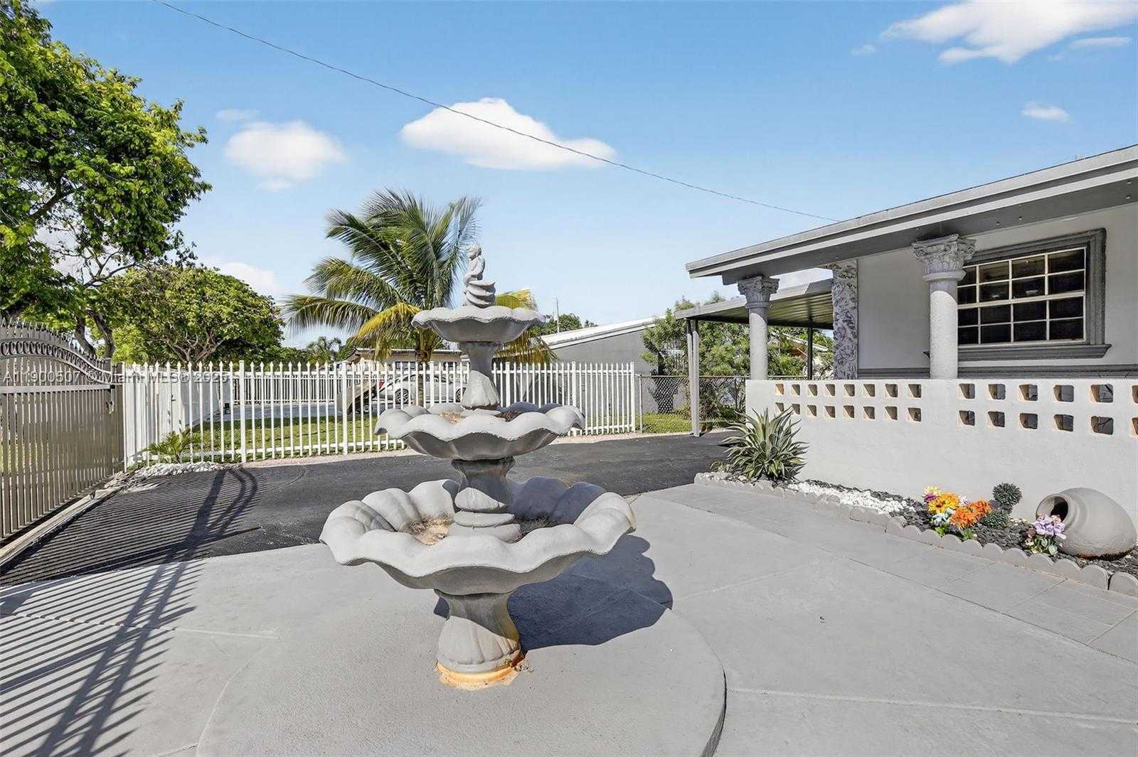 Small Image of 18835 NORTH WEST 44TH CT, Miami Gardens Number 20