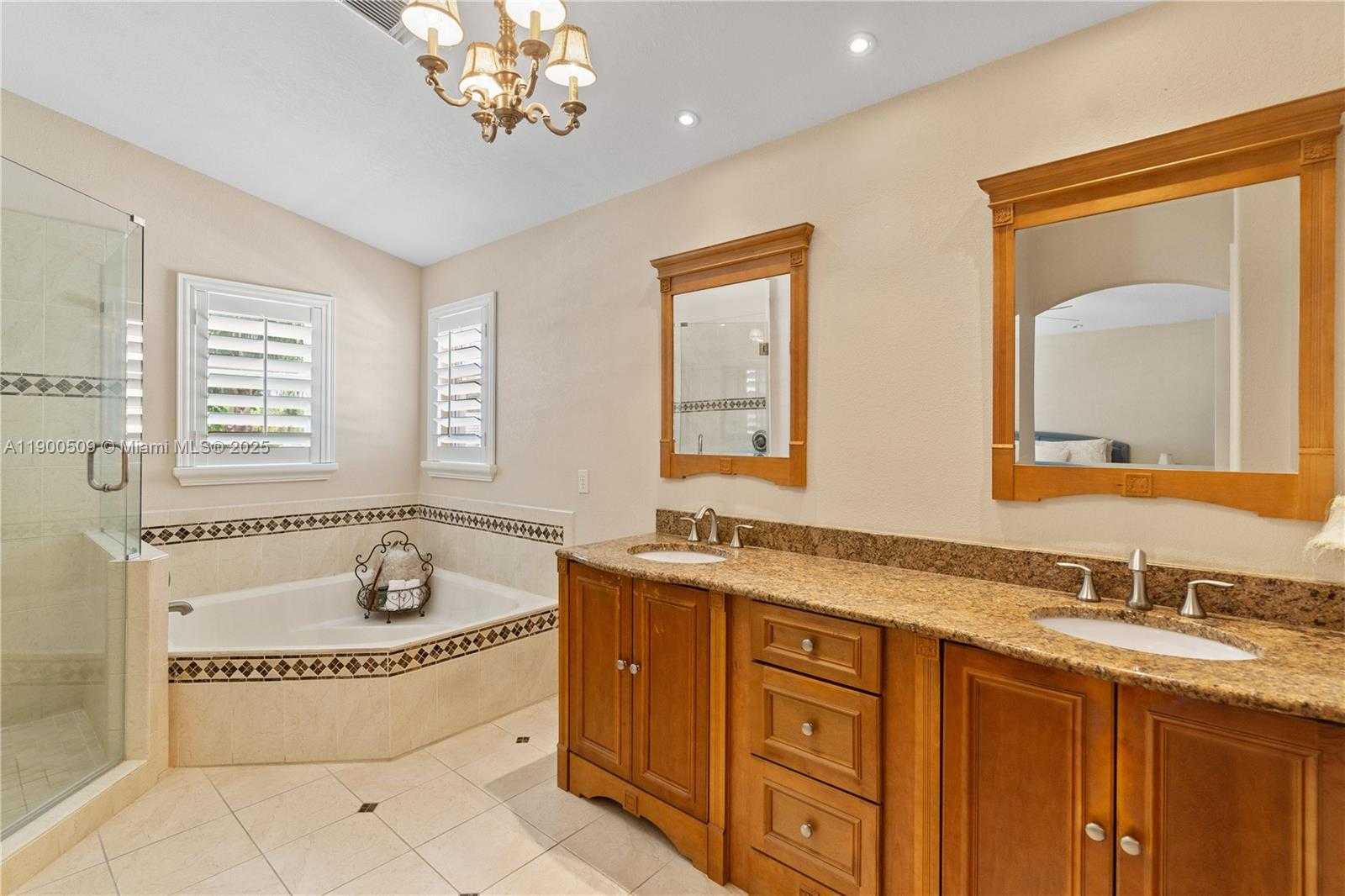 Small Image of 19173 NORTH WEST 23RD ST, Pembroke Pines Number 10