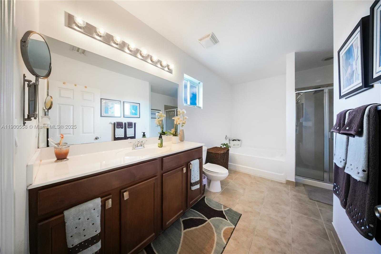 Small Image of 3076 SOUTH EAST 4TH CT, Homestead Number 19