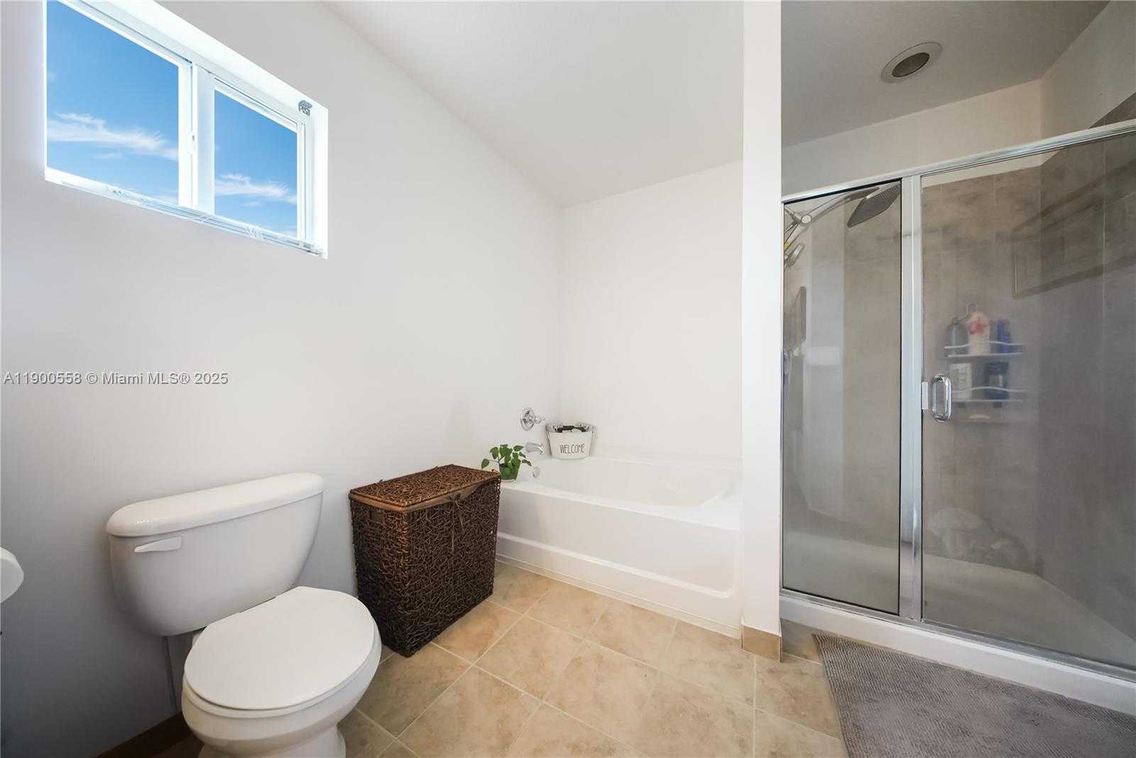 Small Image of 3076 SOUTH EAST 4TH CT, Homestead Number 20