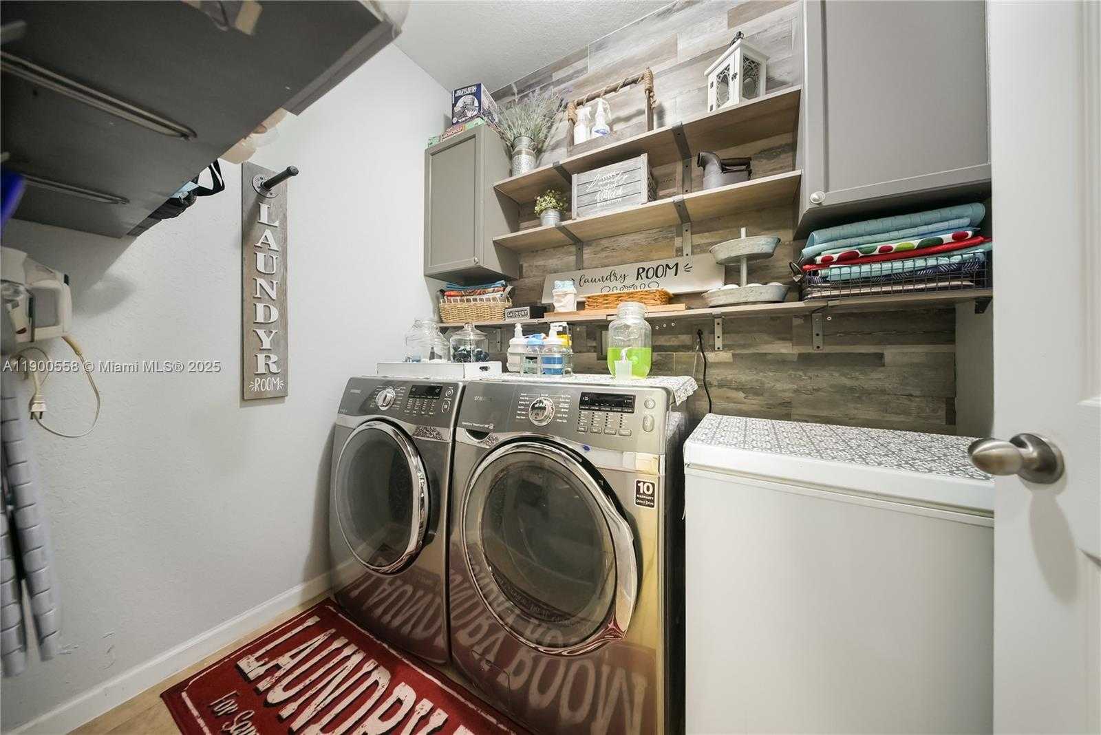 Small Image of 3076 SOUTH EAST 4TH CT, Homestead Number 9