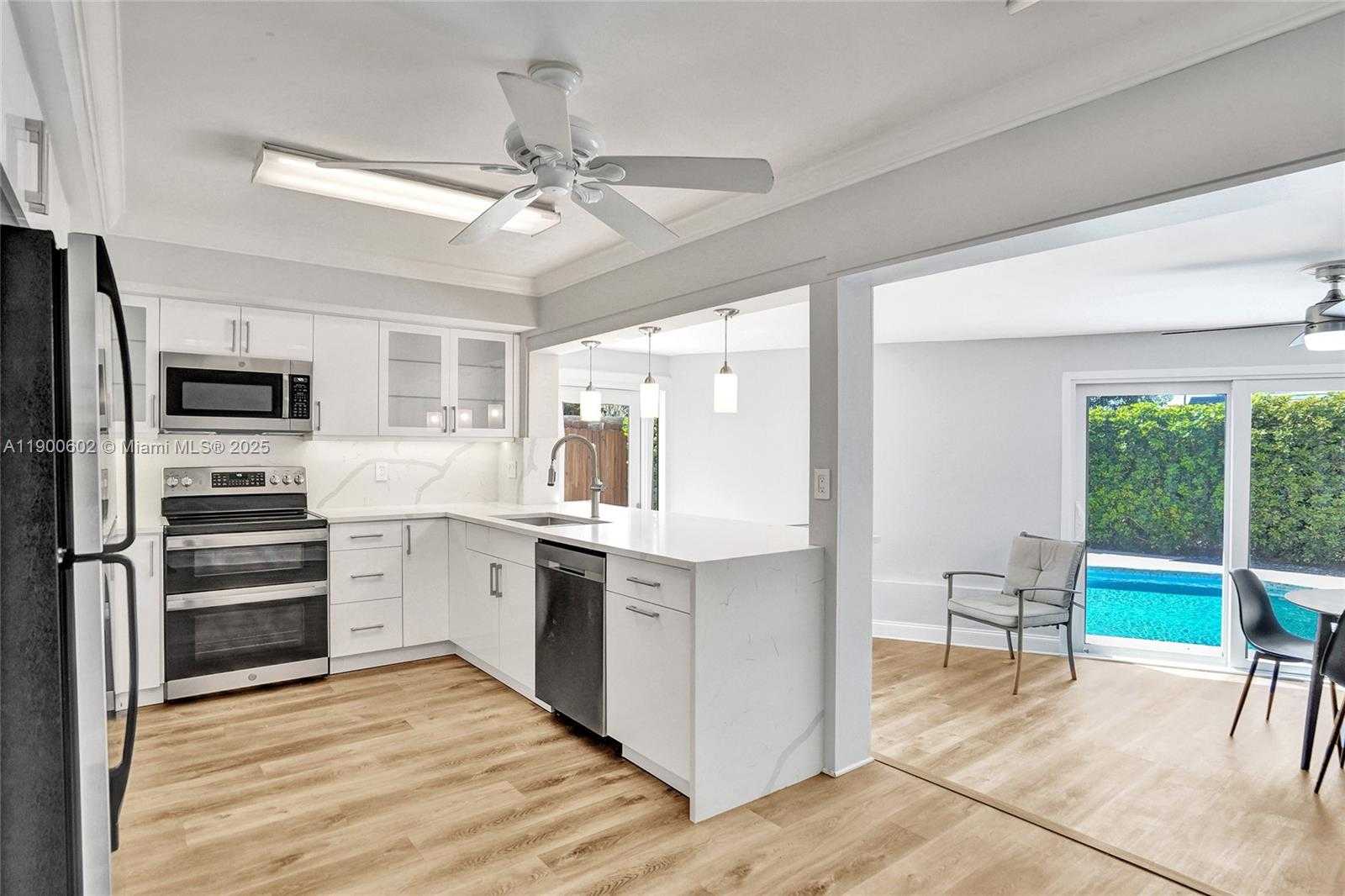 Small Image of 2031 NORTH EAST 62ND ST, Fort Lauderdale Number 20