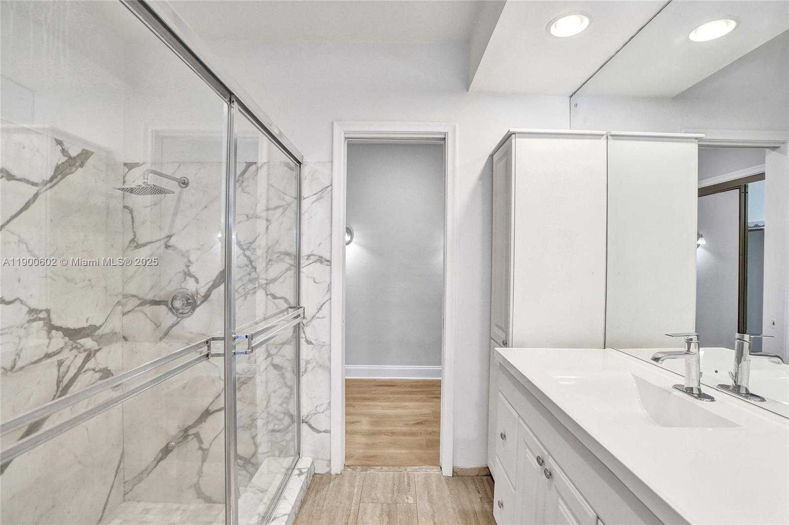 Small Image of 2031 NORTH EAST 62ND ST, Fort Lauderdale Number 28