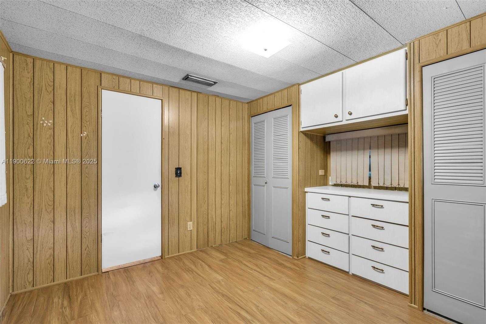 Small Image of 8360 SOUTH WEST 21ST ST, Davie Number 14