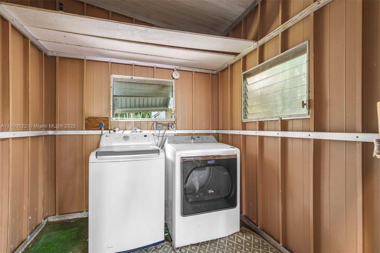 Small Image of 8360 SOUTH WEST 21ST ST, Davie Number 19