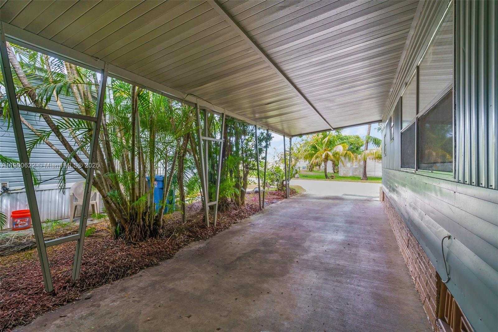 Small Image of 8360 SOUTH WEST 21ST ST, Davie Number 22