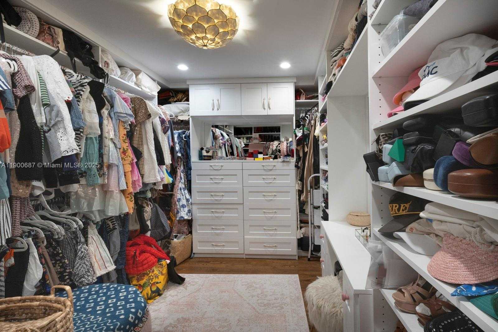 Small Image of 1200 SOUTH WEST 18TH ST, Miami Number 25