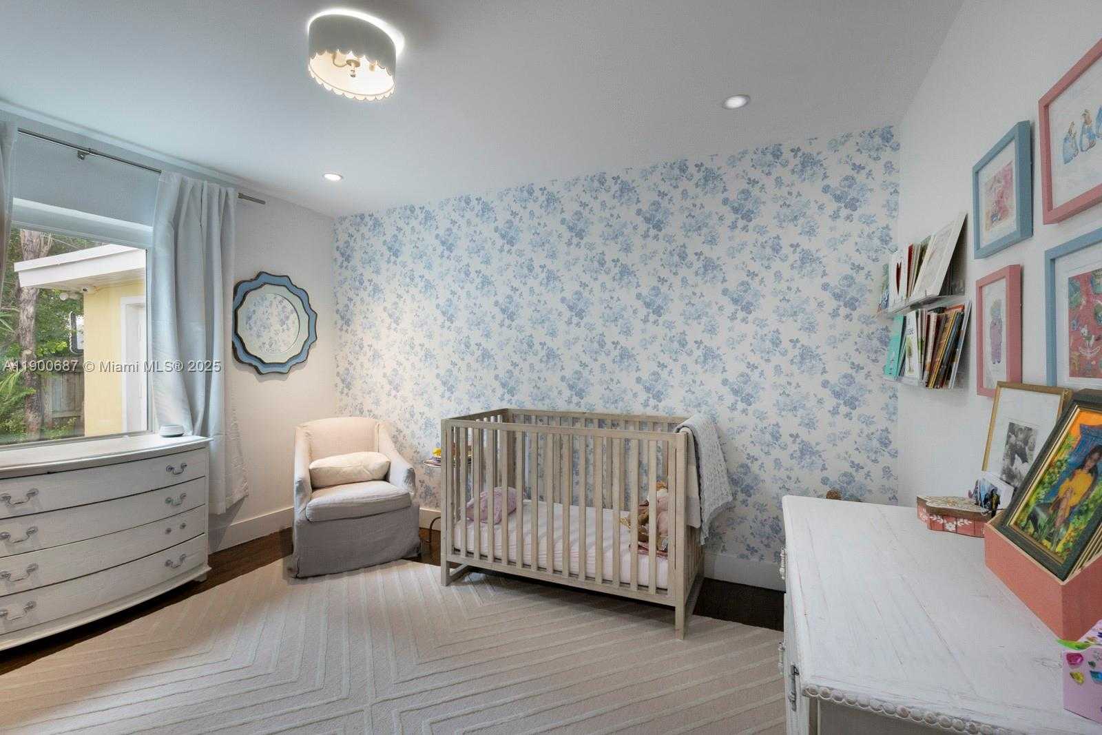 Small Image of 1200 SOUTH WEST 18TH ST, Miami Number 26