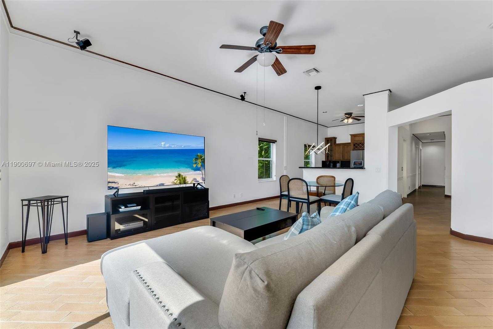 Small Image of 1561 BANYAN WAY, Weston Number 11