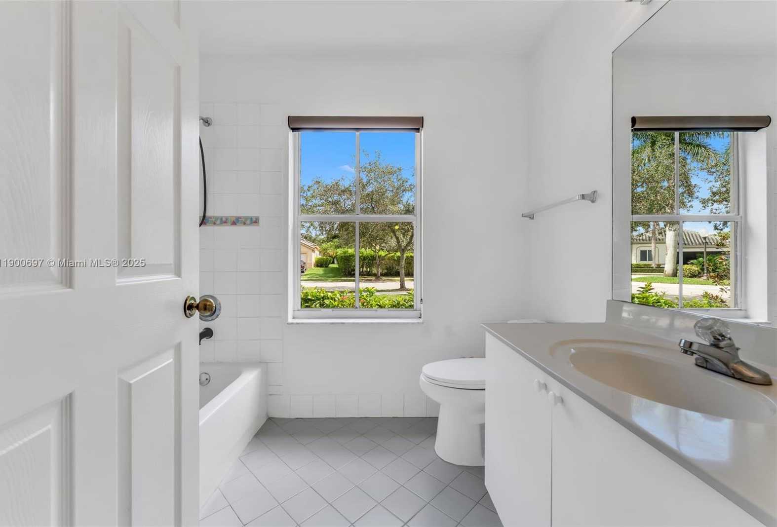 Small Image of 1561 BANYAN WAY, Weston Number 30