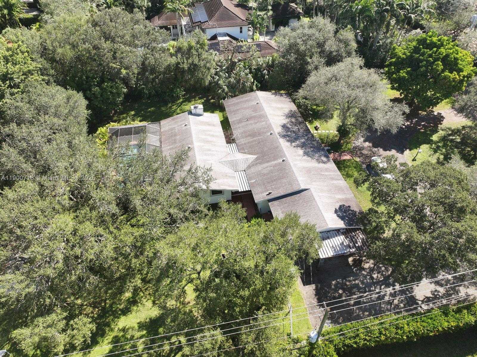 Small Image of 5345 SOUTH WEST 84TH ST, Miami Number 9