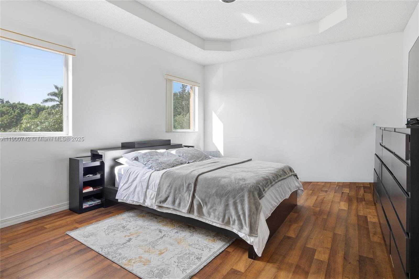 Small Image of 1510 SOUTH EAST 22ND LN, Homestead Number 17
