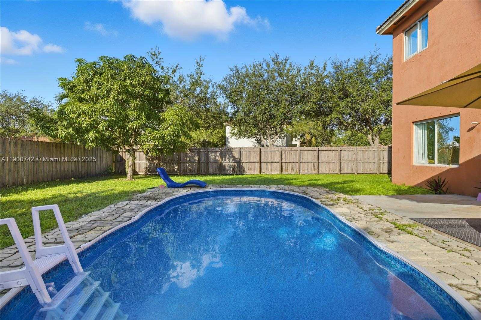 Small Image of 1510 SOUTH EAST 22ND LN, Homestead Number 29