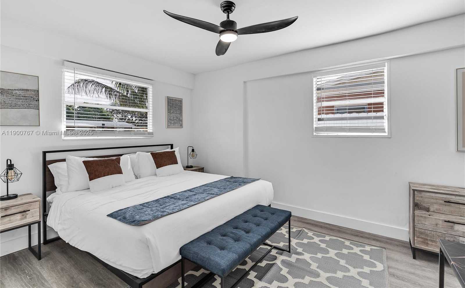 Small Image of 7471 HOPE ST, Hollywood Number 17