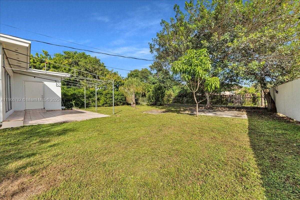 Small Image of 1245 NORTH WEST 130TH ST, North Miami Number 33