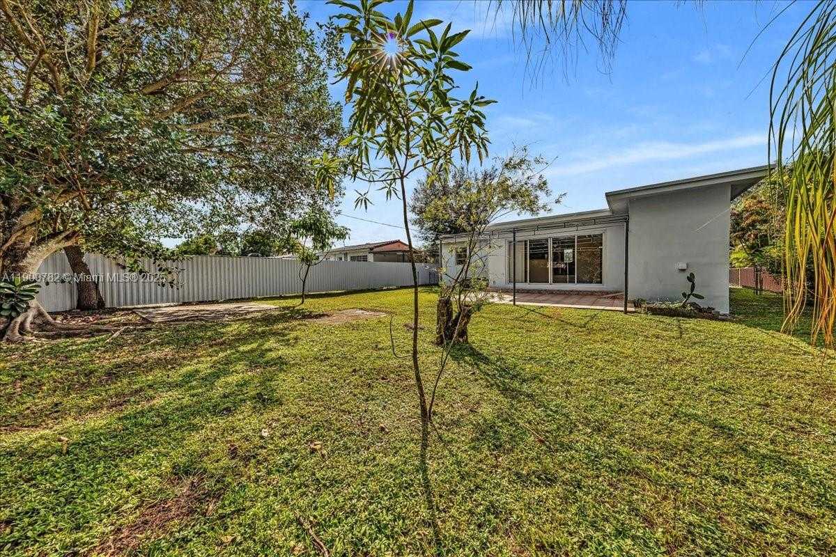 Small Image of 1245 NORTH WEST 130TH ST, North Miami Number 36