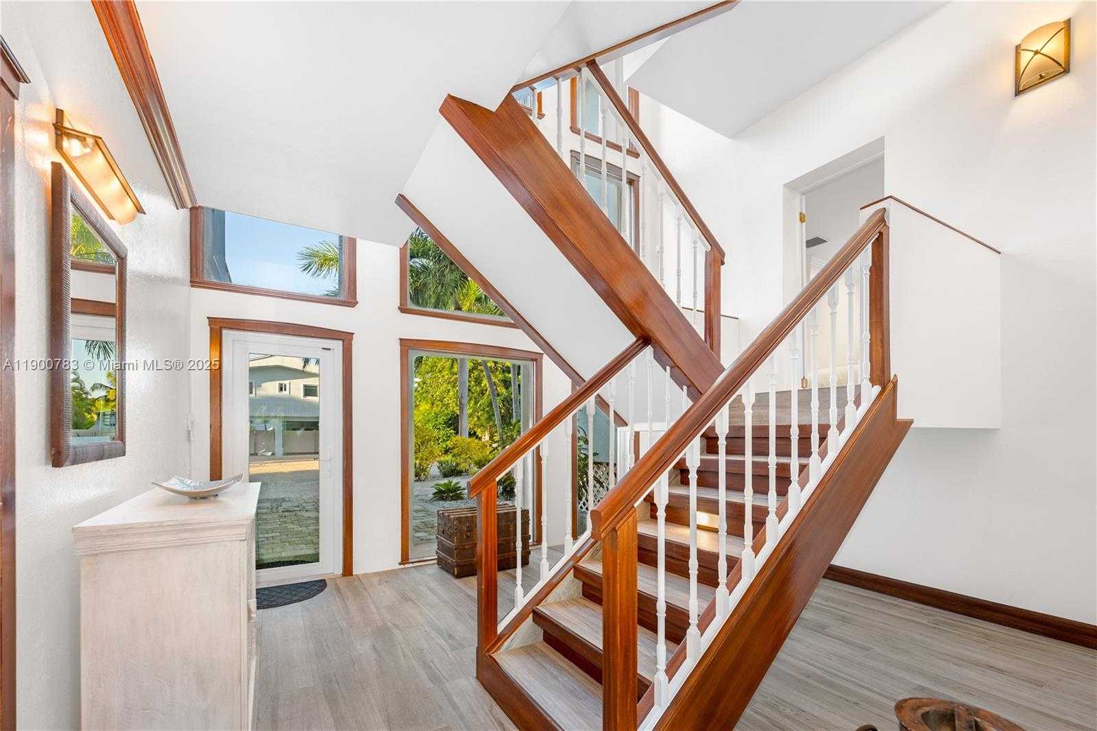 Small Image of 111 SPOONBILL RD, Tavernier Number 13