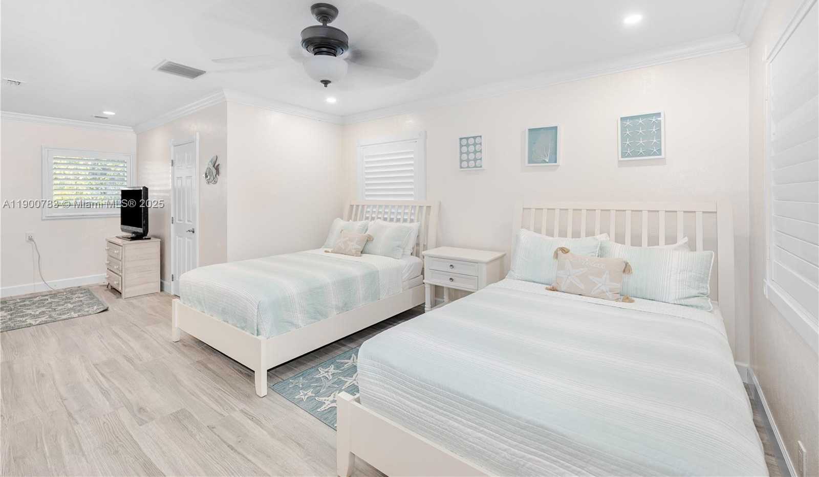 Small Image of 111 SPOONBILL RD, Tavernier Number 24