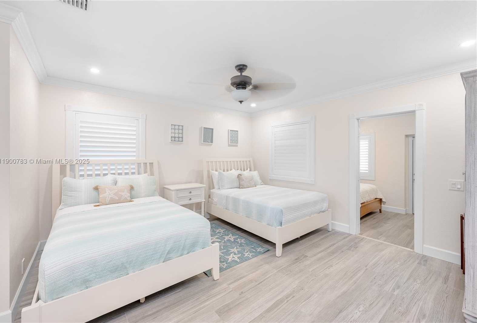 Small Image of 111 SPOONBILL RD, Tavernier Number 26