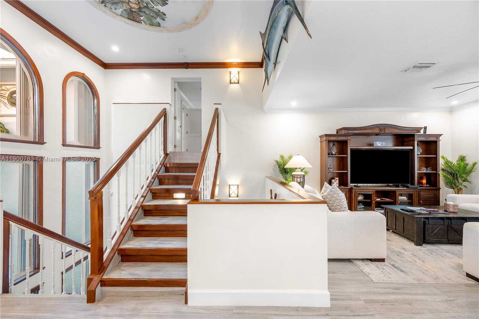 Small Image of 111 SPOONBILL RD, Tavernier Number 44